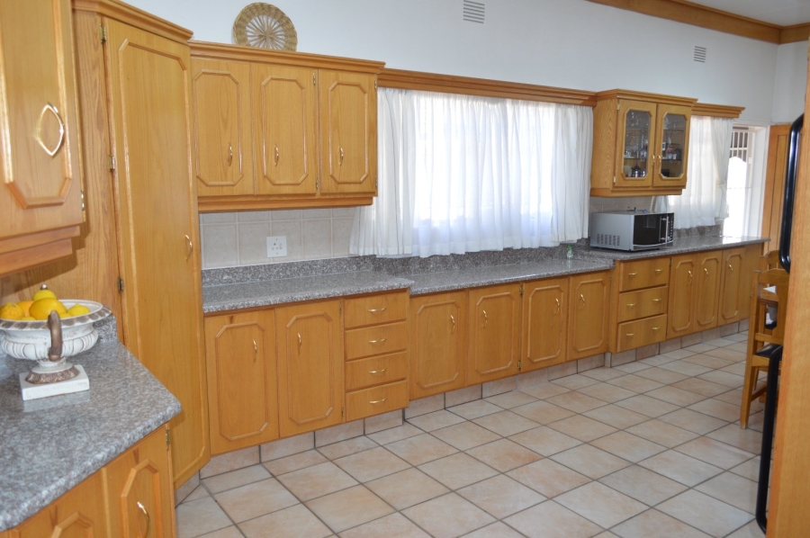 3 Bedroom Property for Sale in Wilkoppies North West